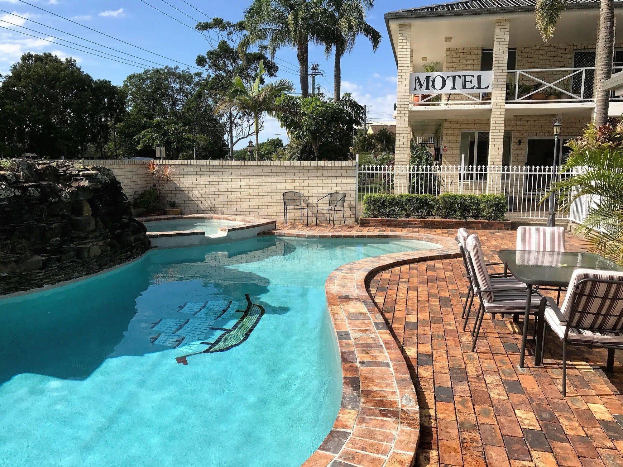 Cooks Endeavour Motor Inn Tweed Heads Eksteriør billede